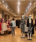 Shop Qatar 2024 | In den Malls geht es rund! Preisverlosungen, Sonderangebote, Shows und Vergnügen.