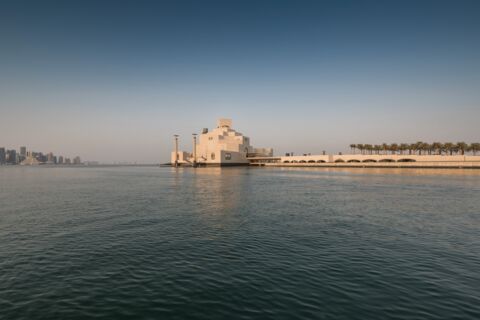 Itineraries & tours