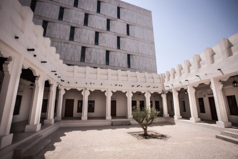 Traveling to Qatar on a budget