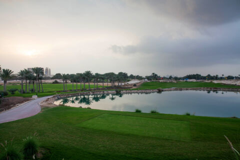 كيف تلعب الجولف في قطر